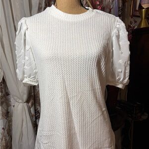 Chic White Textured Women's Blouse